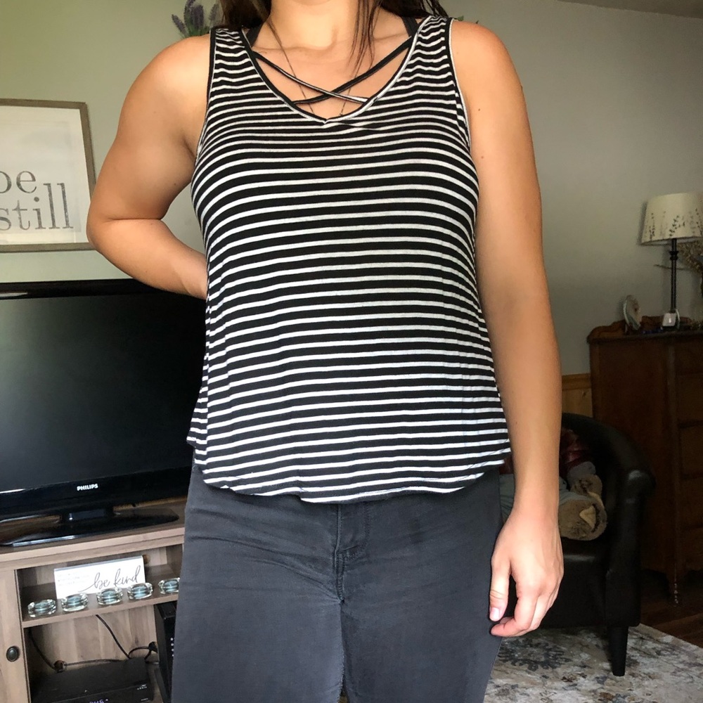 Women’s striped tank top - Picture 2 of 6